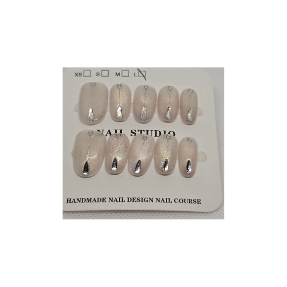 Other - Handmade Champagne Cat Eye Press On Nails Silver Teardrop Gems Size L